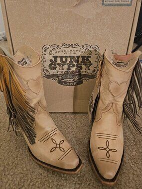 Junk Gypsy spirit animal bootie by Lane sz 6